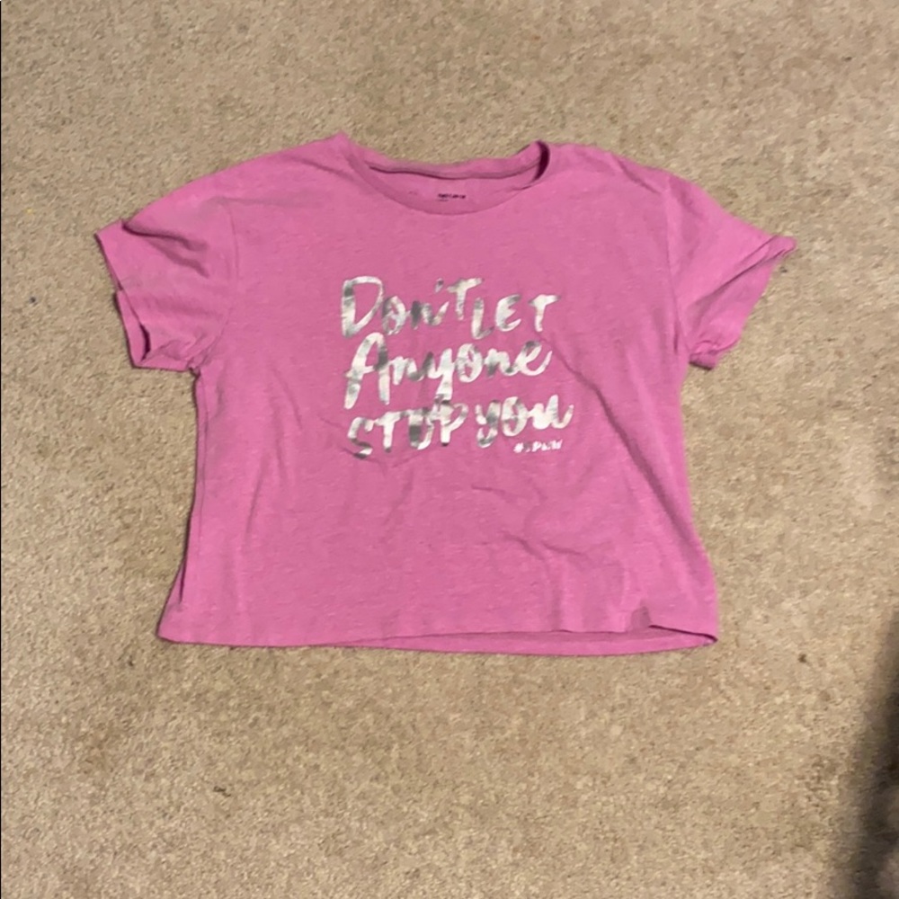Girls size medium loose T-shirt under armor